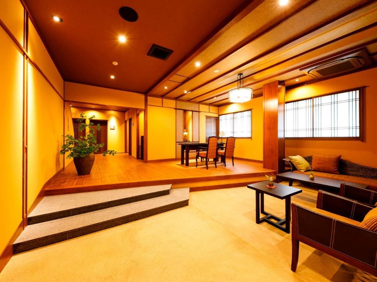 Kanazawa Yuwaku Onsen Kokarian Exterior photo