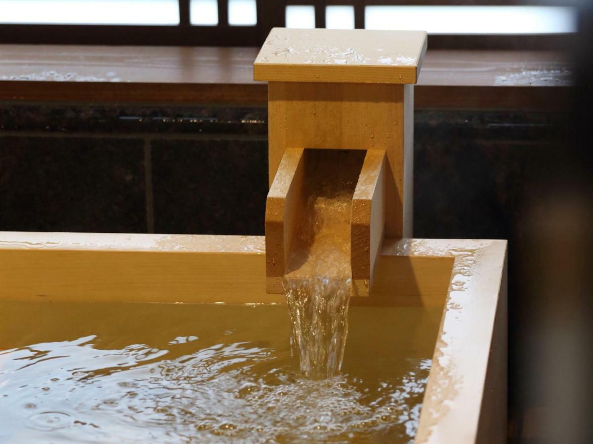 Kanazawa Yuwaku Onsen Kokarian Exterior photo